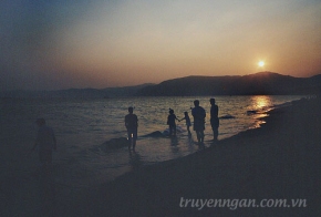 Tuổi trẻ cô đơn