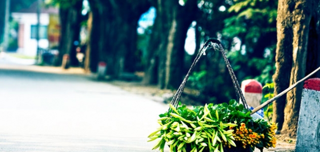 Tháng Tư, em chờ đợi điều gì...